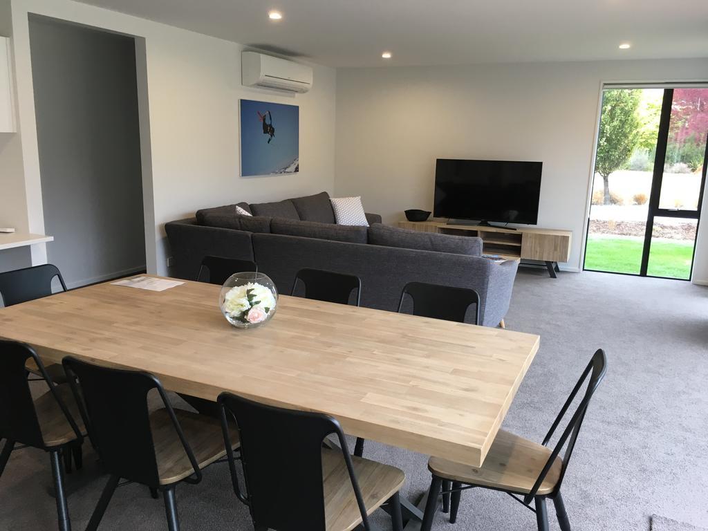 Luxury On Kapuka Villa Wanaka Exterior photo
